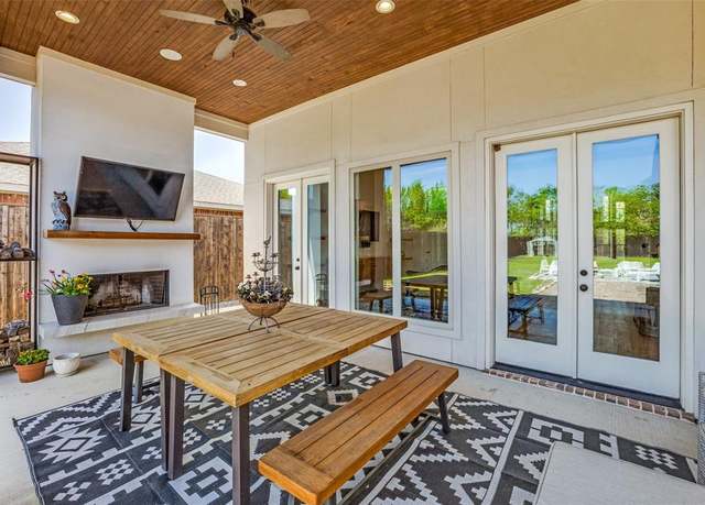Property at 1706 Peavy Rd, Dallas, TX 75228, 5 beds, 4 baths
