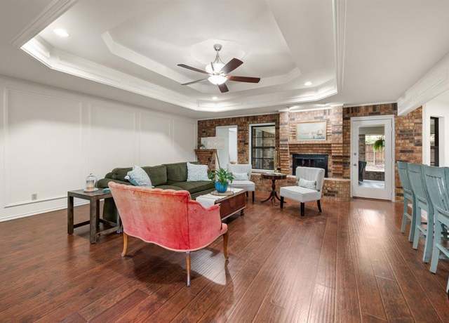 Property at 7113 Greenhill Trl, North Richland Hills, TX 76182, 4 beds, 2 baths