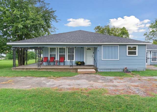 Property at 21280 ST Hwy 64, Canton, TX 75103, 3 beds, 2 baths