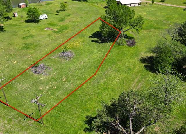 Property at 103 Bar T Pkwy, Trinidad, TX 75163