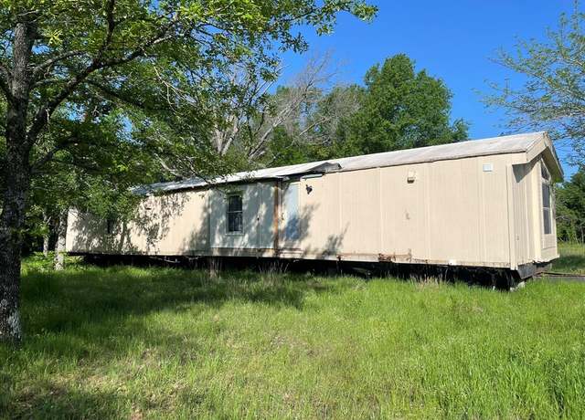 Property at 28218 West Oak Ridge Rd, Kemp, TX 75143, 2 beds, 2 baths