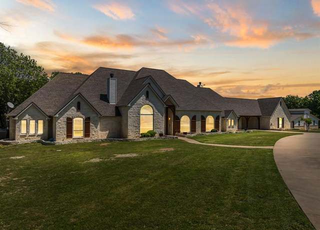 Property at 6263 Fm 934, Milford, TX 76670, 4 beds, 4.5 baths