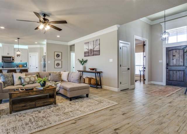 Property at 148 Arrendondo Way, Fort Worth, TX 76126, 4 beds, 2 baths