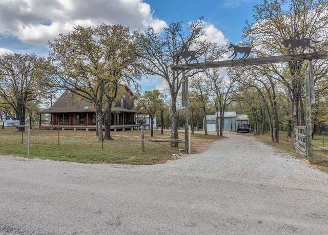 Property at 467 County Road 4591, Boyd, TX 76023, 2 beds, 3 baths