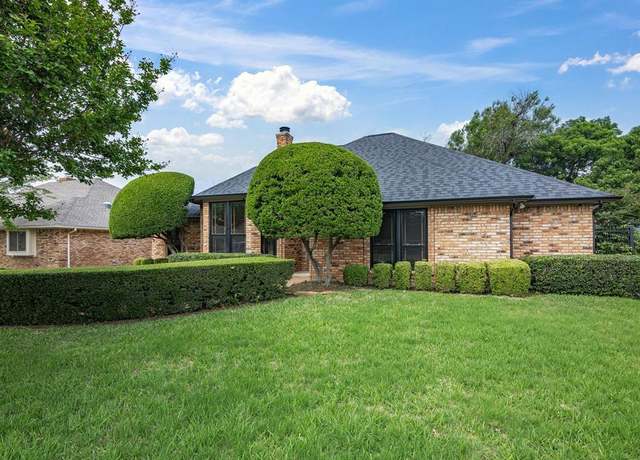 Property at 3725 Fieldcrest Ln, Bedford, TX 76021, 3 beds, 2.5 baths