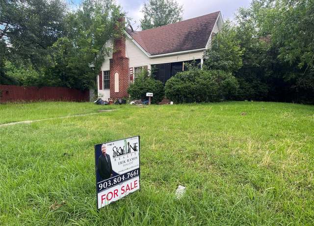 Property at 200 1st St, Terrell, TX 75160, 2 beds, 2 baths