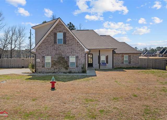 Property at 813 Limestone Dr, Haughton, LA 71037, 4 beds, 3 baths