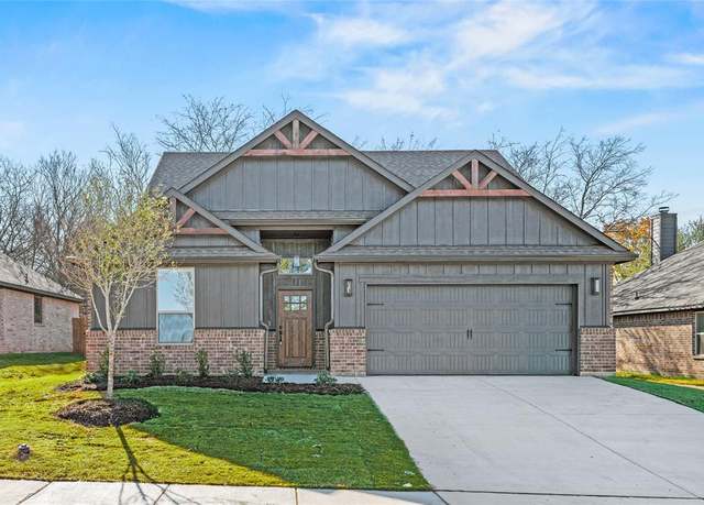 Property at 101 Maverick Trl, Valley View, TX 76272, 4 beds, 2 baths