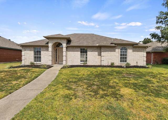 Property at 7305 Caruth Dr, Rowlett, TX 75089, 3 beds, 2 baths