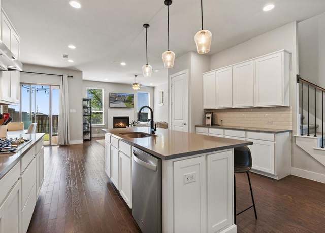 Property at 17765 Sage Ln, Dallas, TX 75252, 3 beds, 2.5 baths
