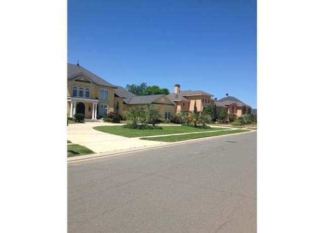 Property at 204 North Bch, Bossier City, LA 71111