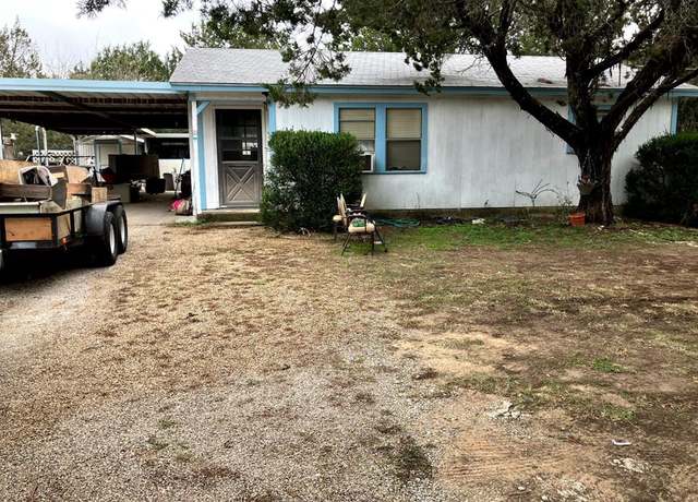 Property at 1839 Hidden Valley Rd, Granbury, TX 76049, 2 beds, 1.5 baths