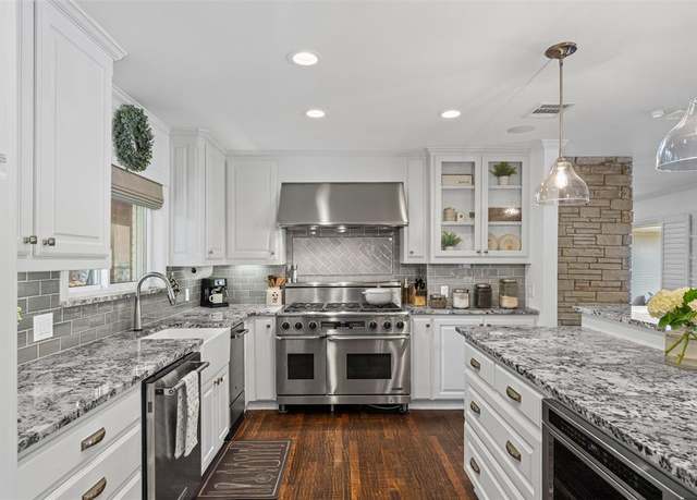 Property at 4551 Westridge Ave, Fort Worth, TX 76116, 4 beds, 3 baths