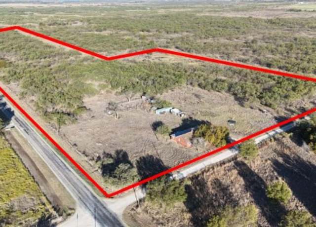 Property at 3226 Whitaker Rd, Henrietta, TX 76365