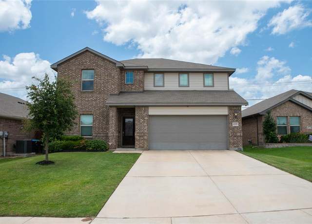 Property at 6333 Copperhead Dr, Fort Worth, TX 76179, 5 beds, 3 baths