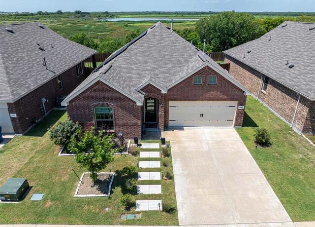 Property at 2529 Real Quiet Dr, Forney, TX 75126, 3 beds, 2 baths
