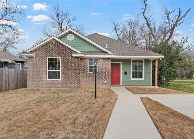 Property at 1325 N 11th St, Waco, TX 76707, 3 beds, 2 baths