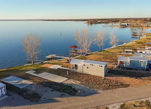 Property at 6422 Peninsula Rd, Kerens, TX 75144, 1 bed, 1 bath