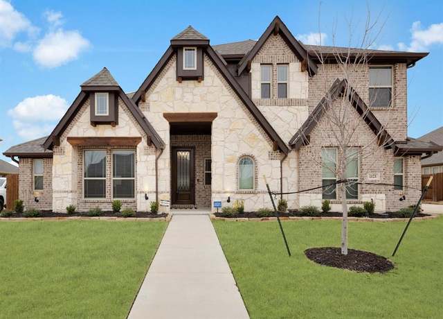 Property at 1121 Windy Vista Dr, Midlothian, TX 76065, 4 beds, 3 baths