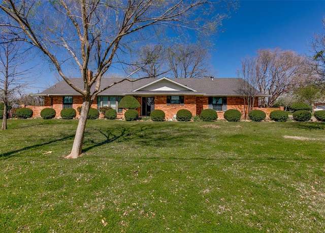 Property at 15407 Ranch Rd, Forney, TX 75126, 3 beds, 3 baths