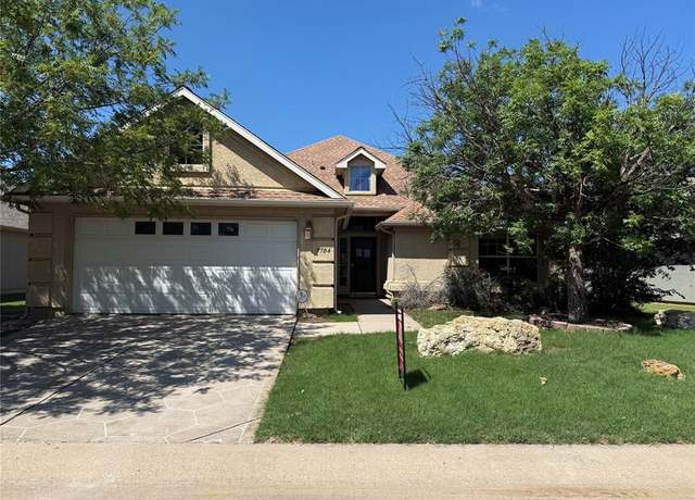 Property at 9704 Pinewood Dr, Denton, TX 76207, 2 beds, 2 baths