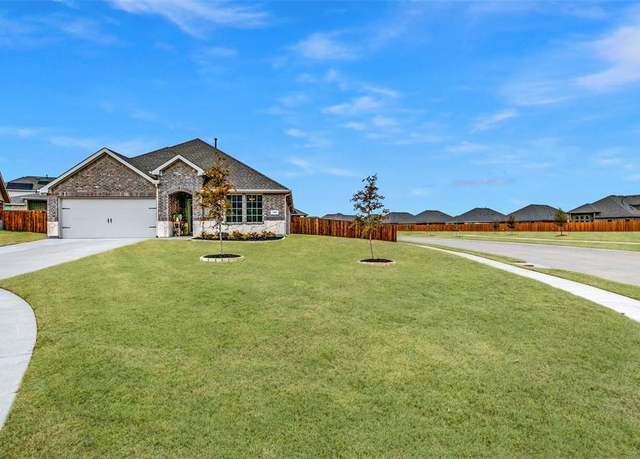 Property at 105 Goldfinch Dr, Caddo Mills, TX 75135, 4 beds, 2 baths