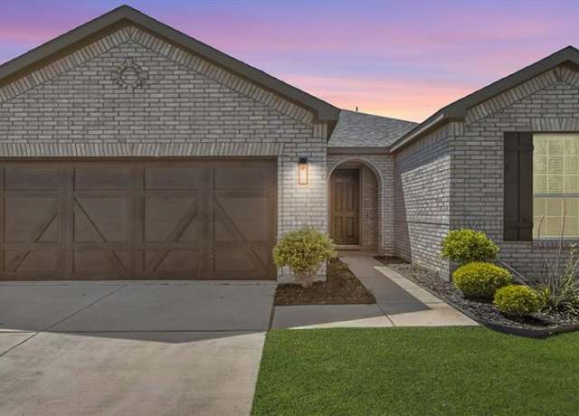 Property at 3508 Alamosa River Dr, Celina, TX 75078, 4 beds, 2 baths