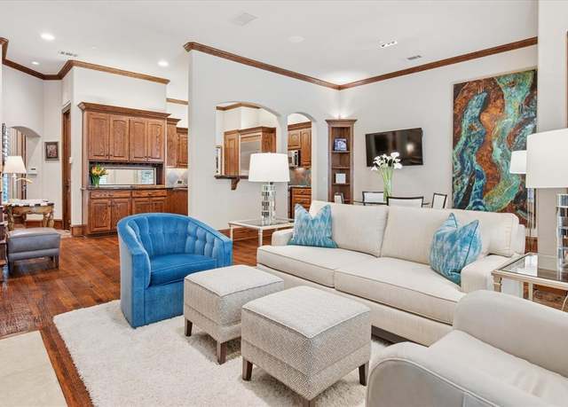 Property at 17227 Lechlade Ln, Dallas, TX 75252, 2 beds, 2.5 baths