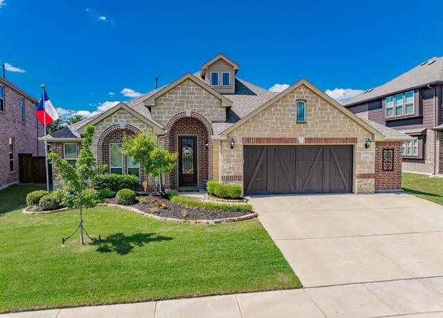 Property at 1609 Castleford Dr, Forney, TX 75126, 4 beds, 3 baths
