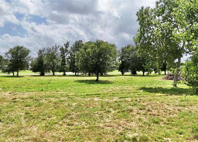 Property at 3529 Carla Ct, Granbury, TX 76049
