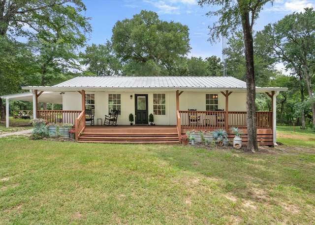 Property at 3121 SE County Road 2135, Corsicana, TX 75109, 2 beds, 1 bath