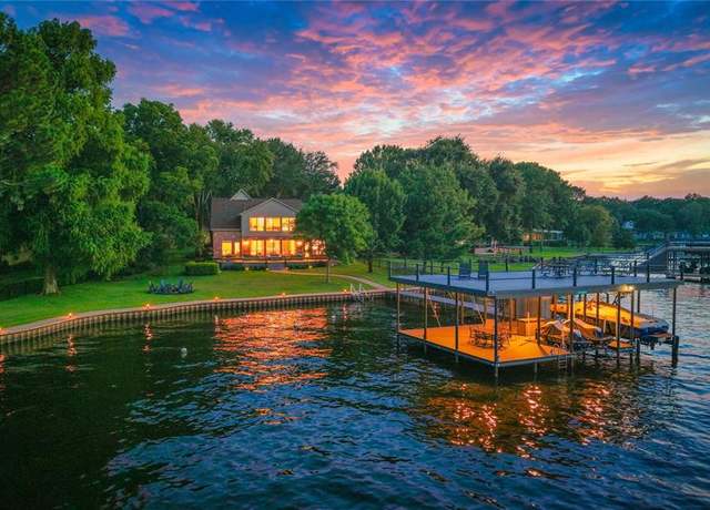 Property at 636 Turner Dr, Trinidad, TX 75163, 5 beds, 3.5 baths