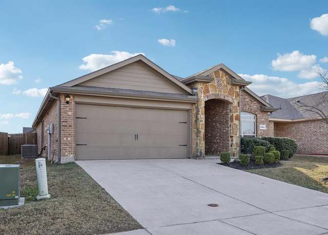 Property at 2304 Tombstone, Forney, TX 75126, 4 beds, 2 baths