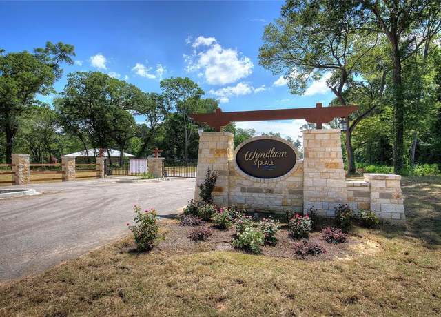 Property at 20610 Wycliff, Chandler, TX 75758