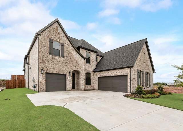 Property at 3206 Bexar St, Rockwall, TX 75032, 4 beds, 3.5 baths