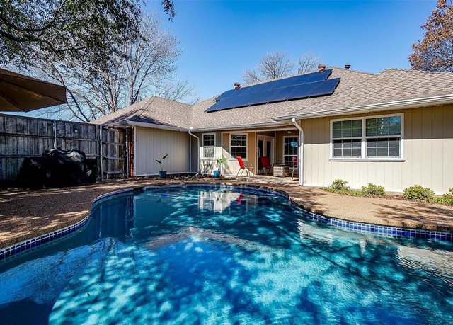 Property at 816 Autumn Lake Dr, Allen, TX 75002, 4 beds, 2 baths