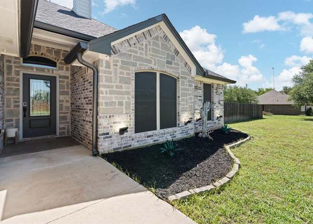 Property at 116 Wildcat Way, Whitney, TX 76692, 3 beds, 2 baths