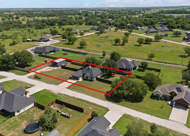 Property at 116 Wildcat Way, Whitney, TX 76692, 3 beds, 2 baths