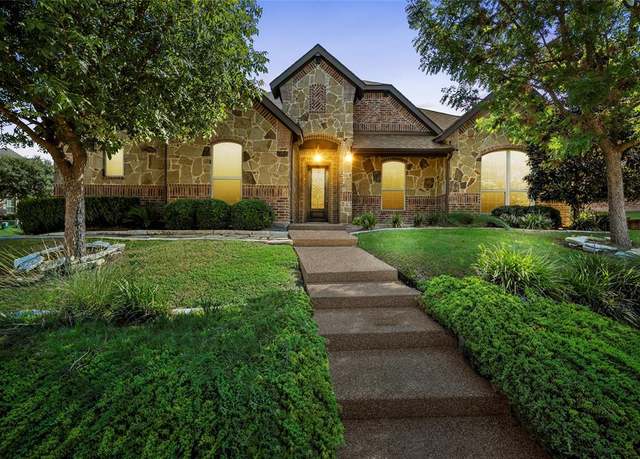 Property at 17034 Salado Dr, Woodway, TX 76712, 4 beds, 2 baths