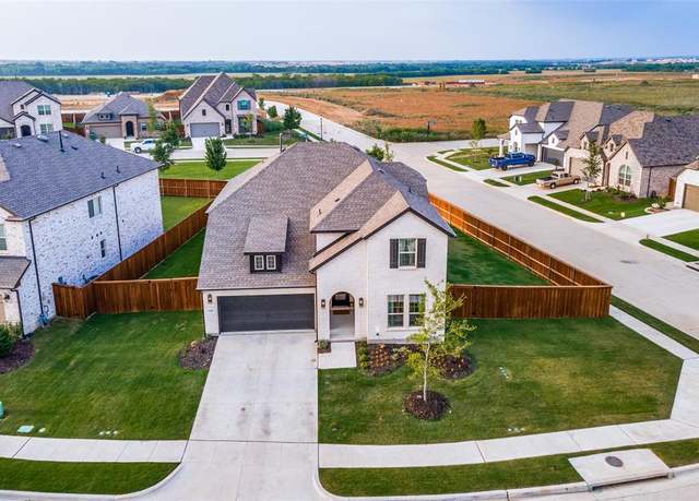 Property at 4104 Dartmoor Dr, Aubrey, TX 76227, 4 beds, 3 baths