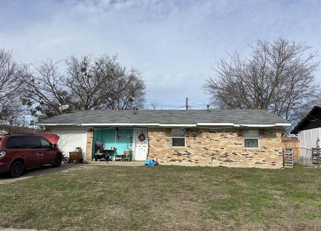 Property at 4908 Church St, Greenville, TX 75401, 3 beds, 1 bath