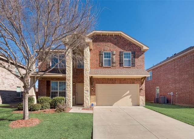 Property at 2636 Bois D Arc Ln, Grand Prairie, TX 75052, 4 beds, 2.5 baths