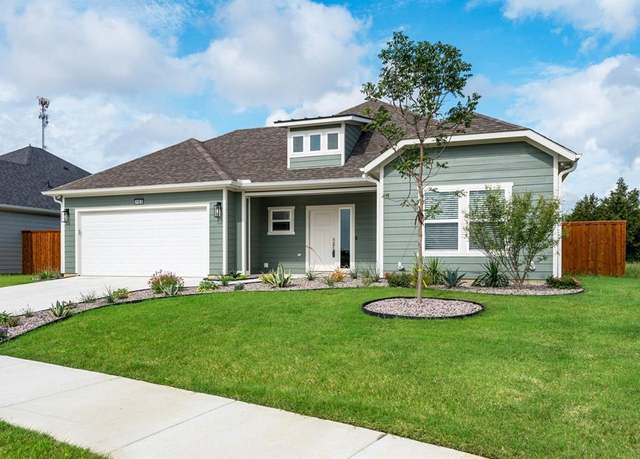 Property at 103 Wesson St, Gun Barrel City, TX 75156, 3 beds, 2.5 baths