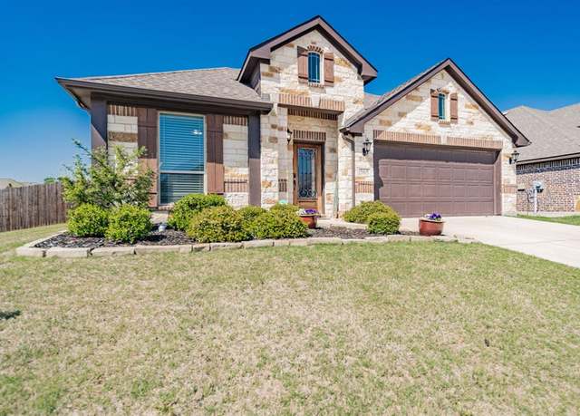 Property at 565 Willow Ln, Lavon, TX 75166, 4 beds, 2 baths