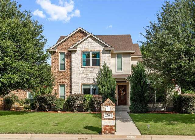Property at 2704 Red Fox Trl, Brownwood, TX 76801, 3 beds, 2.5 baths