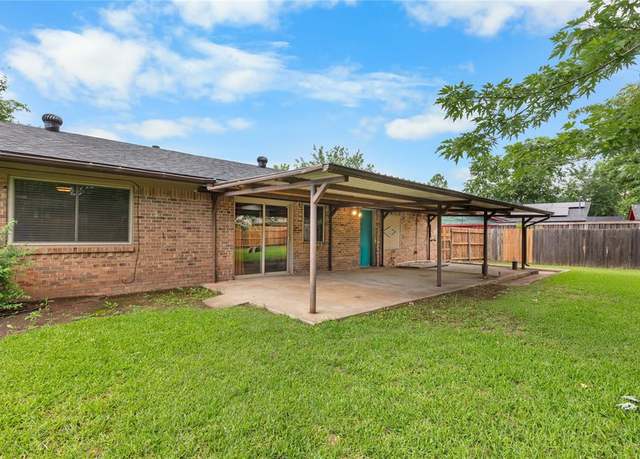Property at 3209 N Calais St, Sherman, TX 75090, 3 beds, 2 baths