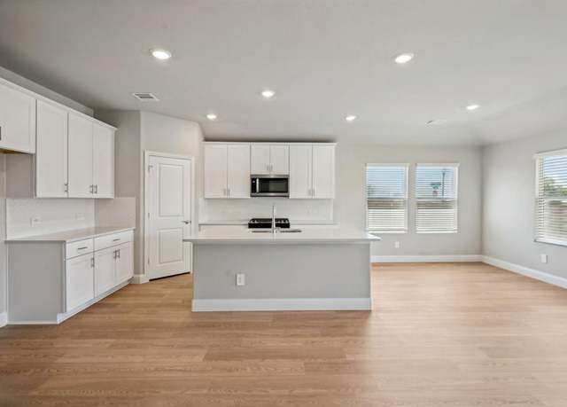 Property at 519 Stagg St, Mckinney, TX 75069, 4 beds, 3 baths
