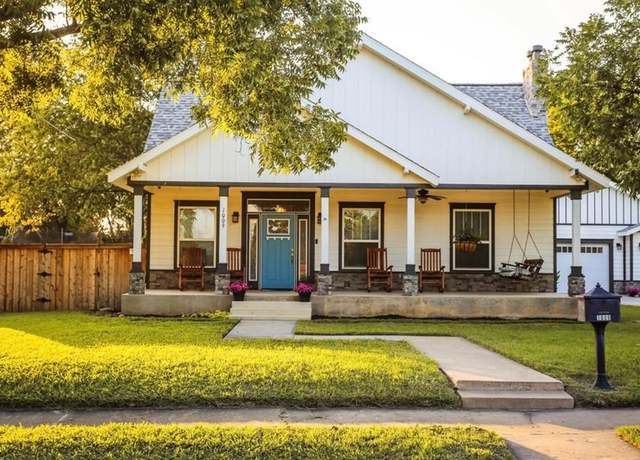Property at 1009 Roselawn St, Brownwood, TX 76801, 3 beds, 2 baths