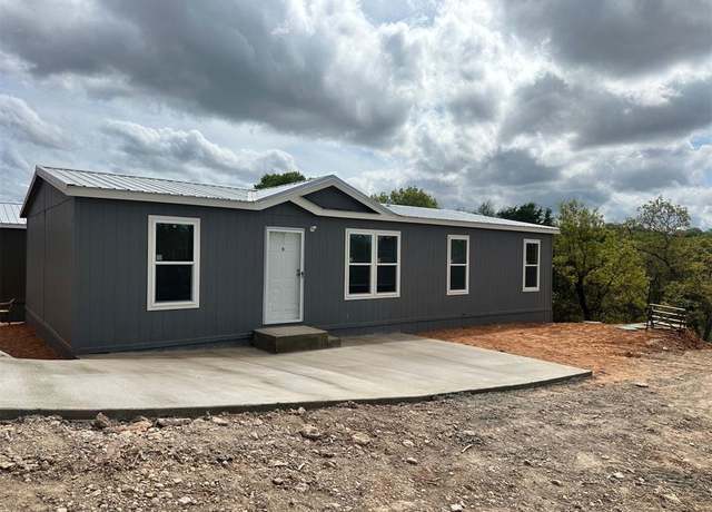 Property at 817 Thicket Trl, Granbury, TX 76048, 3 beds, 2 baths