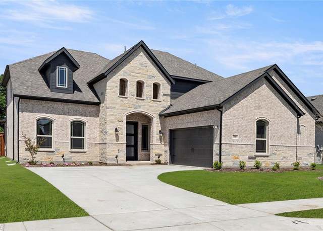 Property at 3907 Lochwood Dr, Rowlett, TX 75088, 5 beds, 4 baths
